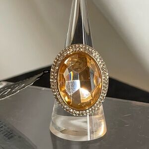 NWT GUESS Los Angeles Faux Citrine Crystal Halo Statement Cocktail Ring